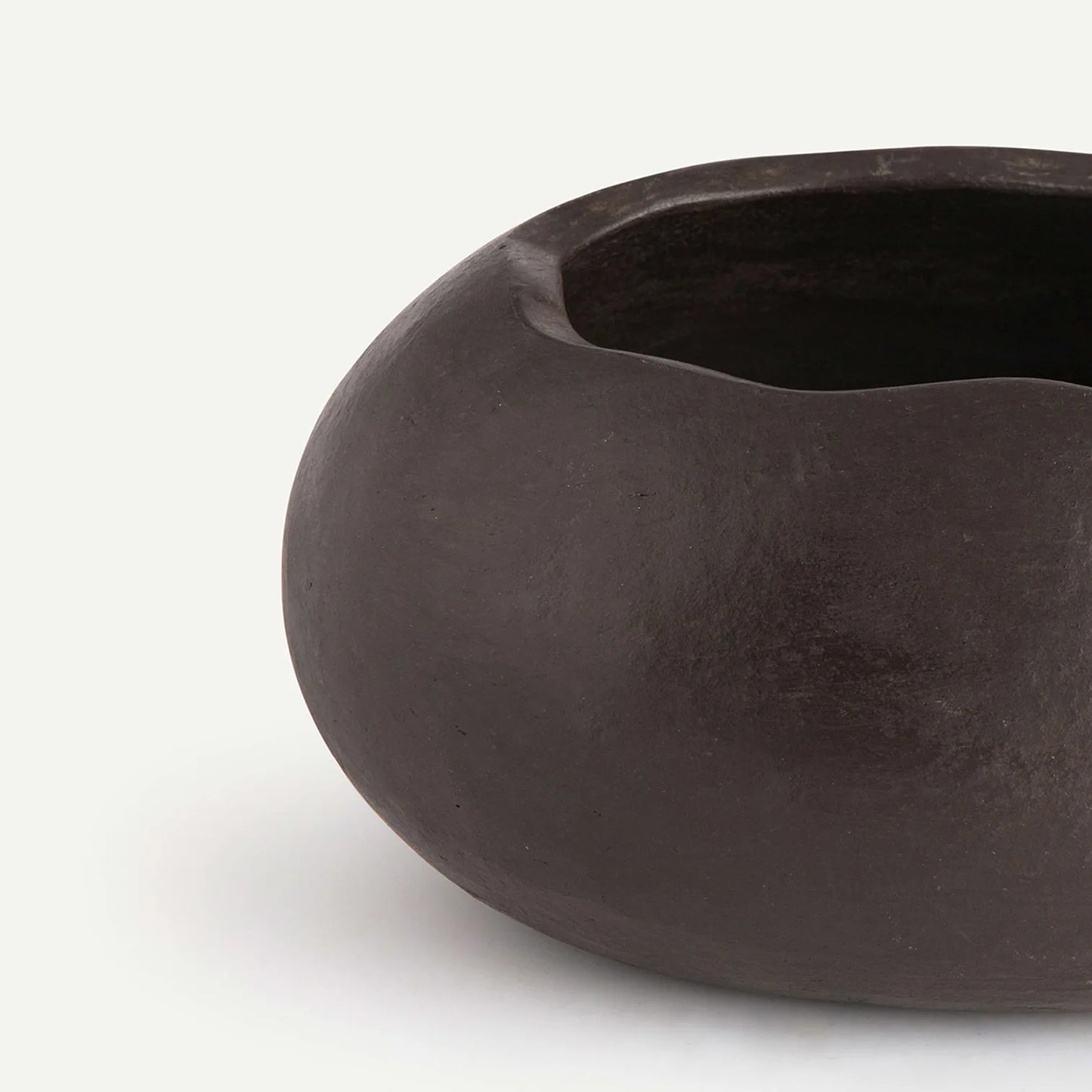 The Longpi Earth Vessel