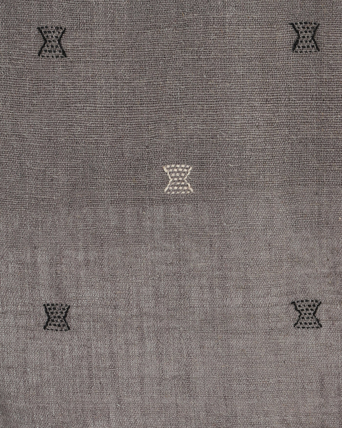 PEARL STITCH WOOLEN THROW