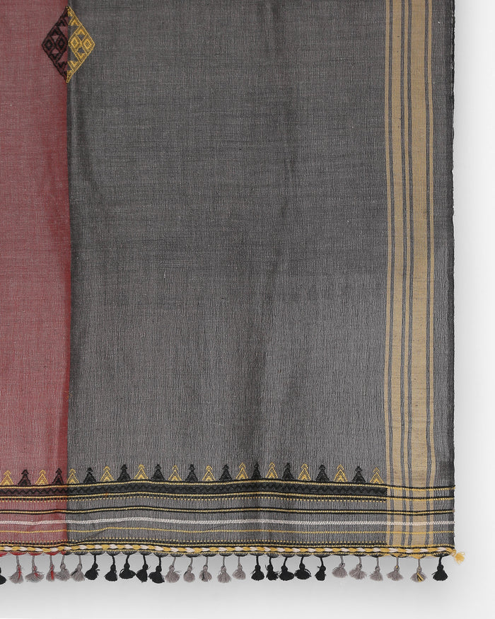 Rose and charcoal colour-block Bhujodi merino wool throw with tasselled fringe