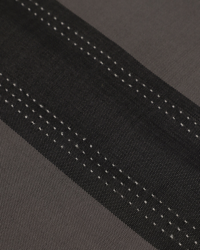 The Dot Matrix Runner (No. 19 Charcoal)